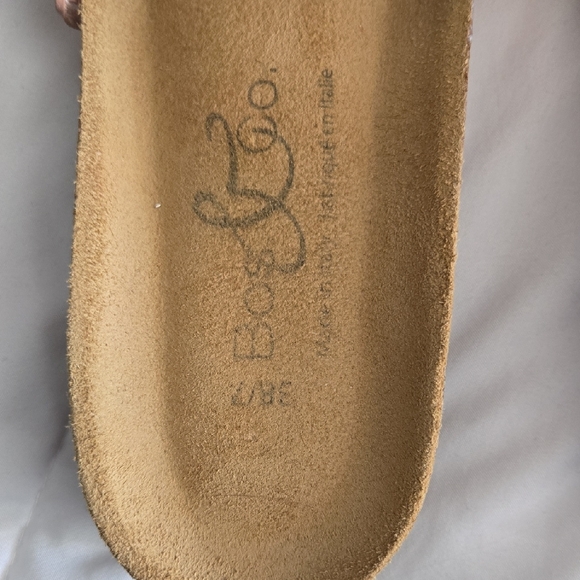 Tan and Pink Woven Slide Sandals - Picture 3 of 3